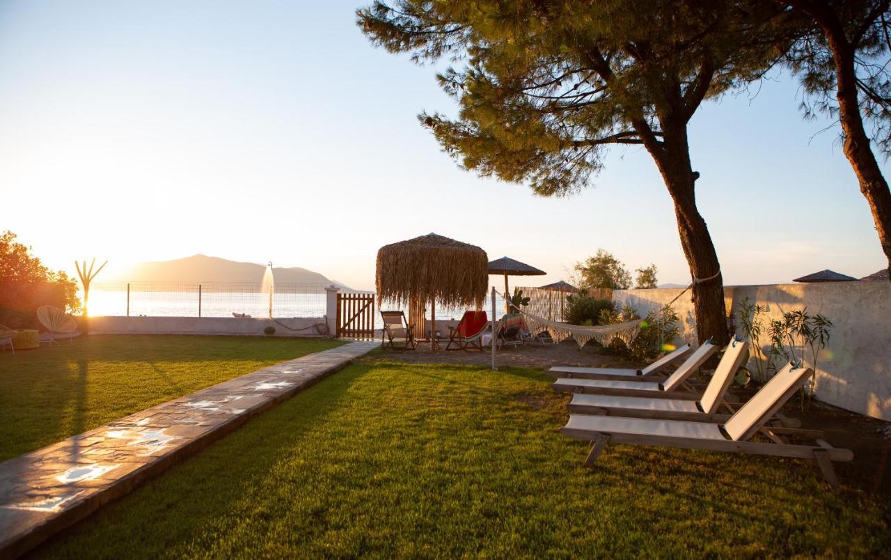 Pampas Seafront Villa, 6 Bedrooms, North Evvoia Kanatádhika Eksteriør billede